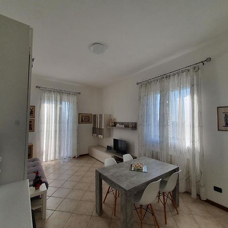 Appartamento In Stazione ปาราบิอาโก ภายนอก รูปภาพ